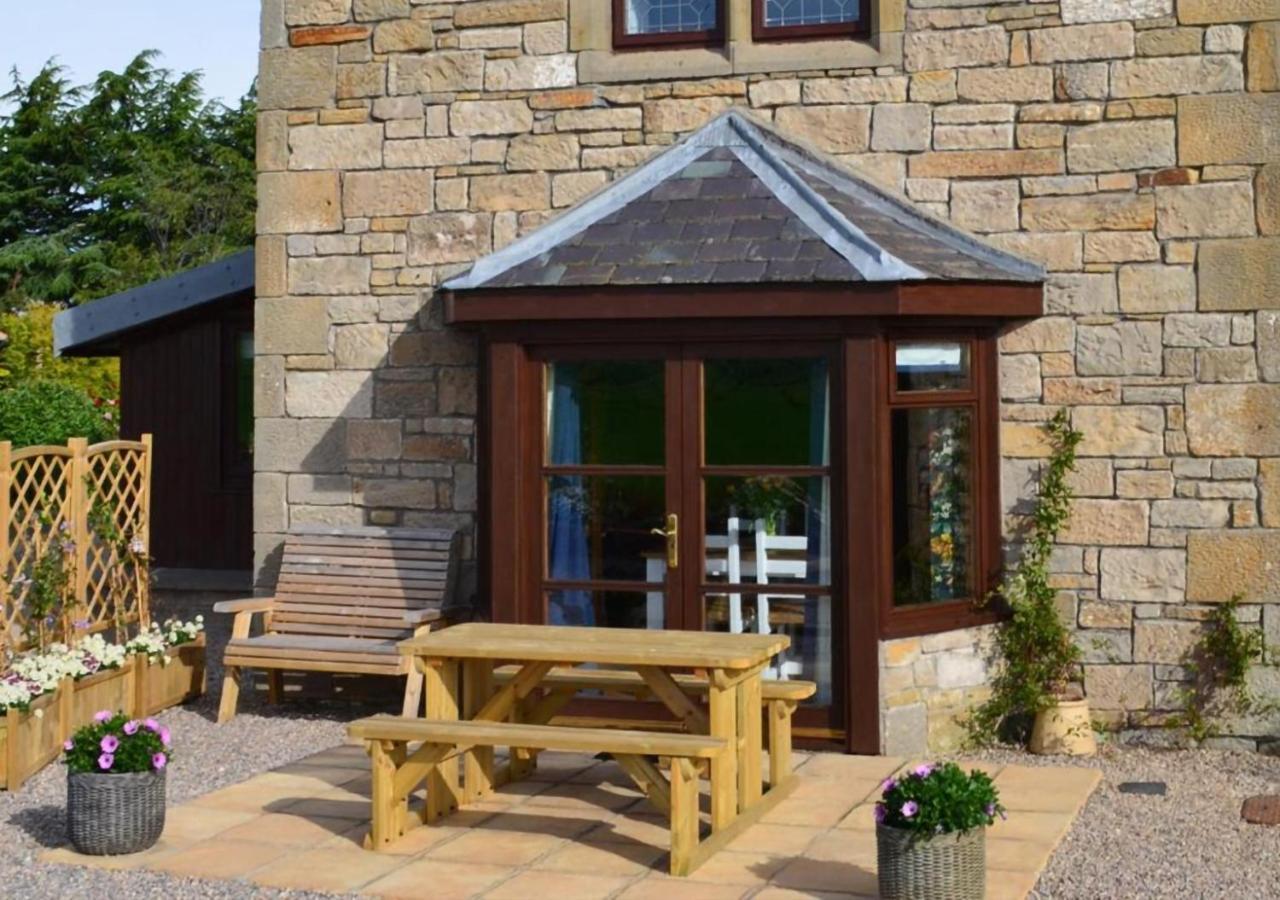 The Tower, Moray Firth Holiday Home Kinloss Экстерьер фото